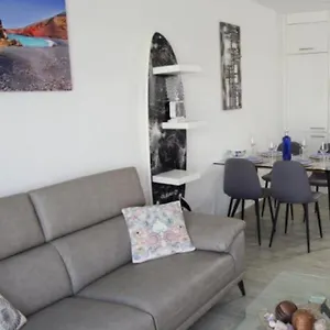  Apartment Cucharas - Pool - 2 Min - Free Ac & Wifi Spain